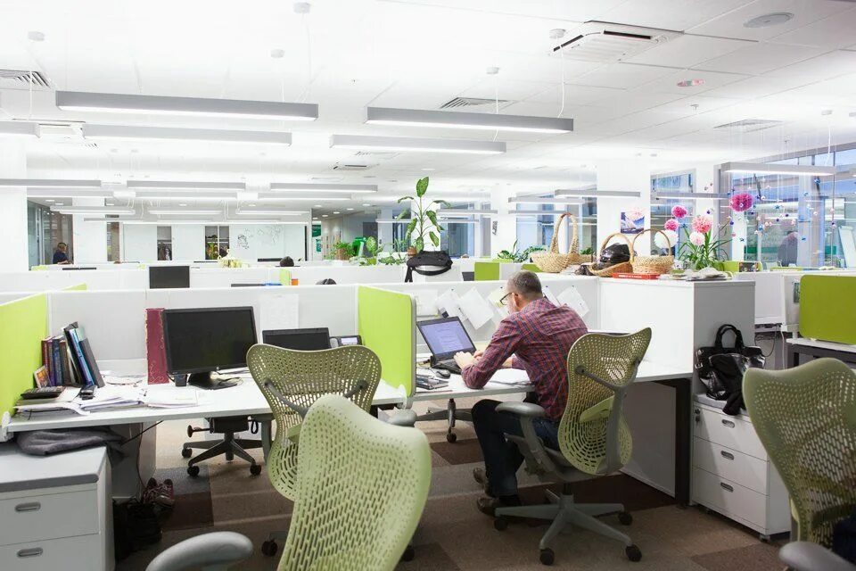Офис недели. Адв офис. Просторный светлый офис. Sns офис в сити. Офис nectarin.