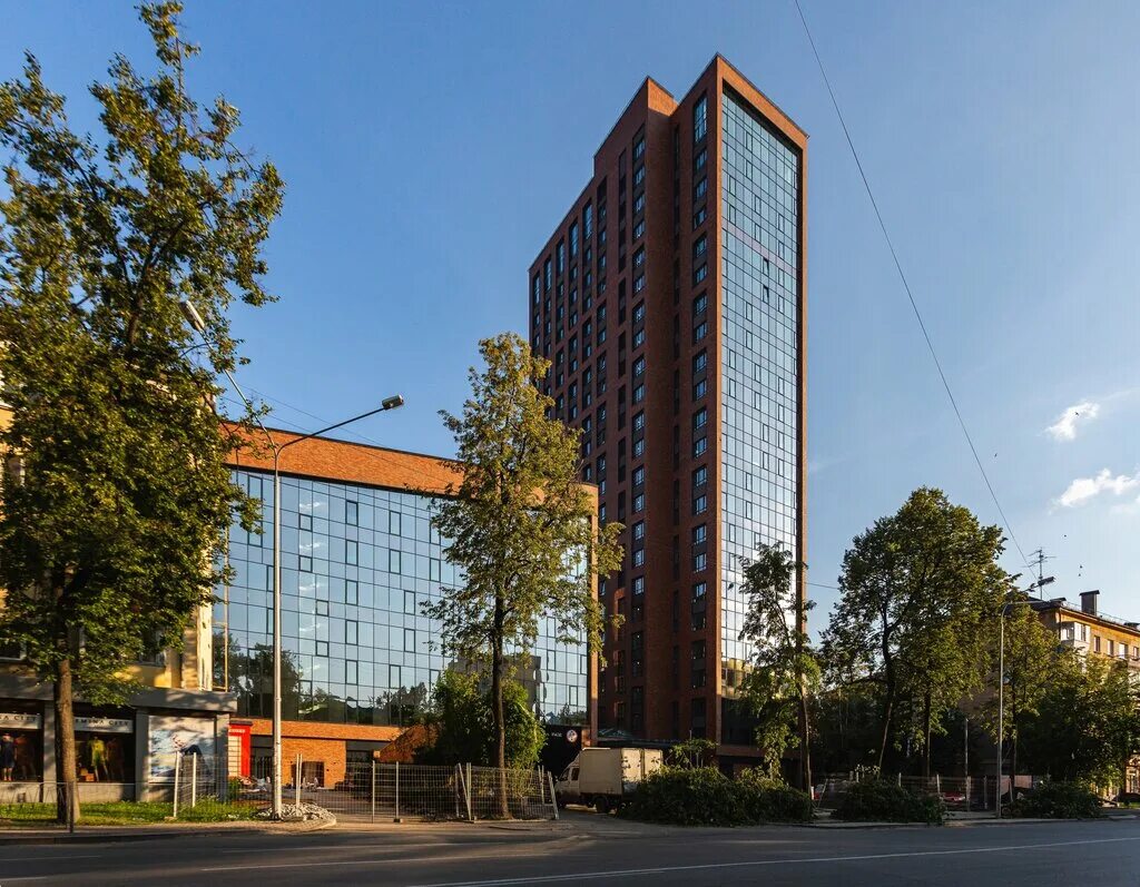 Жк первомайская 60 екатеринбург. Первомайская 60 екатеринбург. Жк первомайская 60. Жк первомайская 60. Екатеринбург улица первомайская 60.
