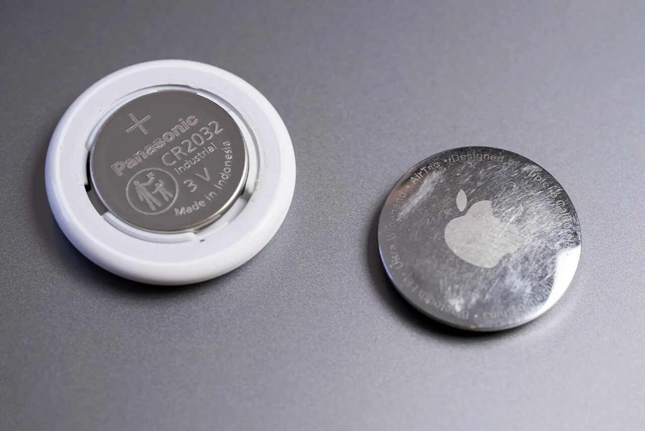 Как заменить аккумулятор на airtag Apple AirTag review (AirTags, 2021 AirTag) Pickr