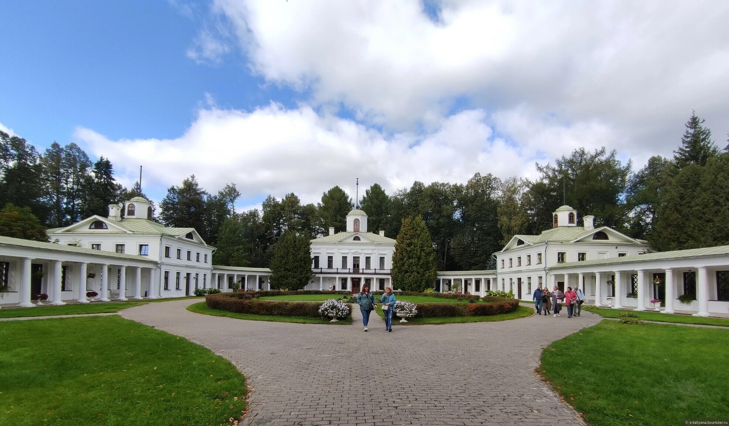 Середниково родонкивесе денеквисоро. Середниково родонкивесе денеквисоро. Фирсановка усадьба середниково. Солнечногорск усадьба середниково. Середниково родонкивесе денеквисоро.