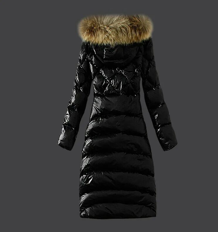 Moncler пуховики женские удлиненный. пуховик la reine blanche 375866000. Woolrich двухсторонняя женская укороченная куртка 20. приталенный пуховик женский зимний. турецкие пуховики.