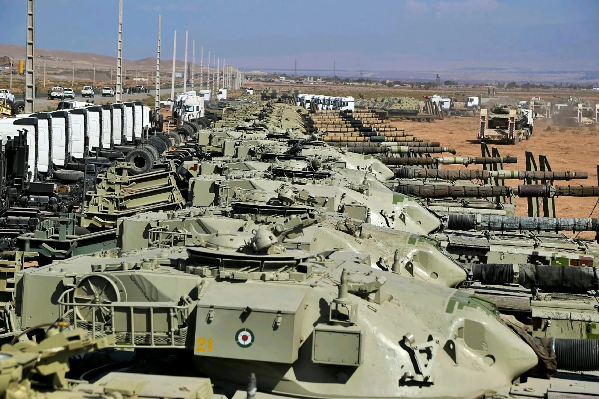 Иран Азербайджан военные маневры. Военная техника на границе Иран Азербайджан. Армия Ирана 2022. Россия иран военные учения