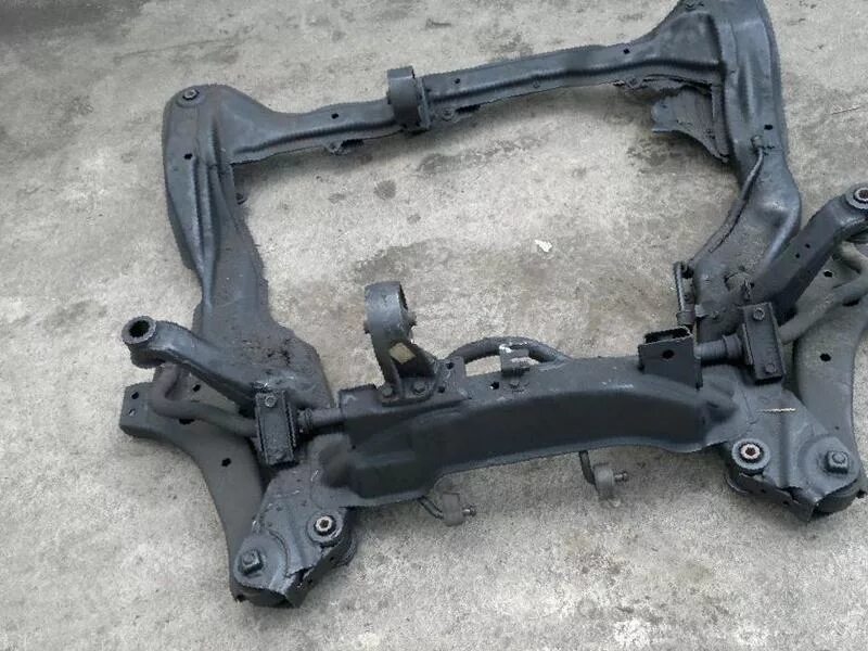 подрамник хендай соната. подрамник хендай соната тагаз. подрамник соната 4 тагаз. подрамник хендай соната тагаз 2. подрамник хендай соната nf 2008.