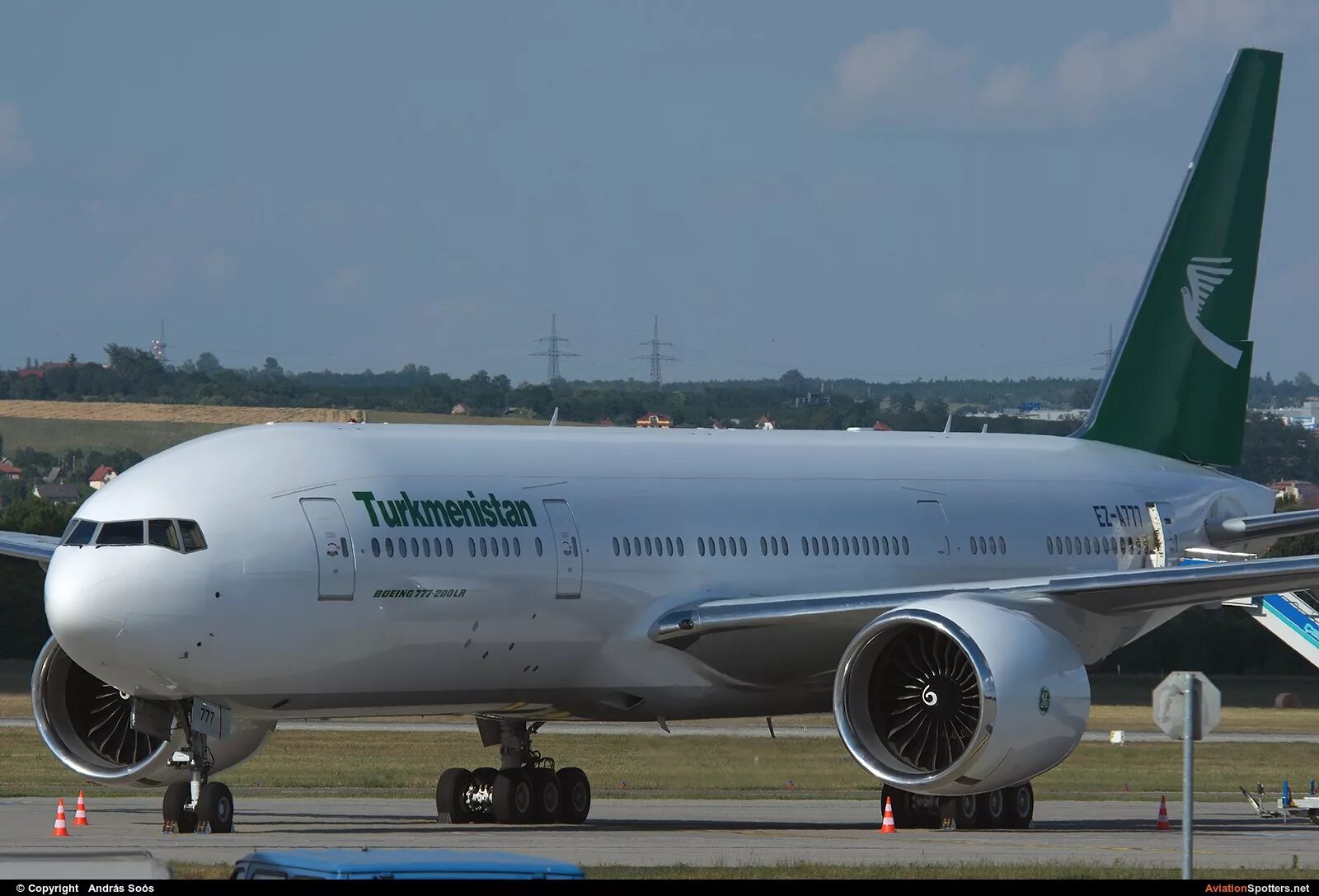 Боинг 777 200. Boeing 777-200lr. Боинг 777 200 LR. 777-200lr. Boeing 777-200lr Туркменистан.