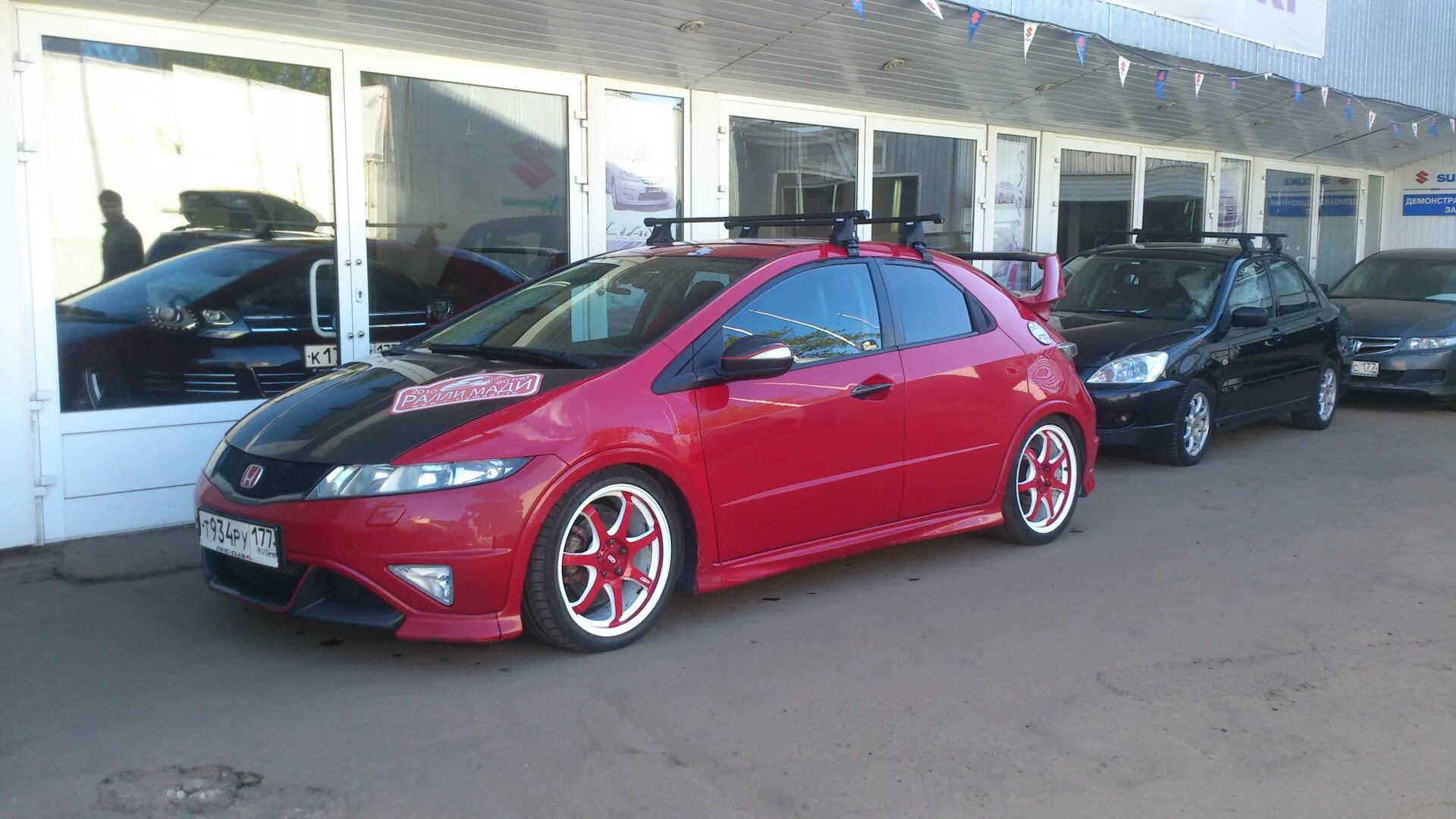 Хонда цивик багажник на крышу. Honda civic 4d багажник. Багажник на крышу хонда цивик 4д. Хонда цивик багажник на крышу. Хонда цивик багажник на крышу.