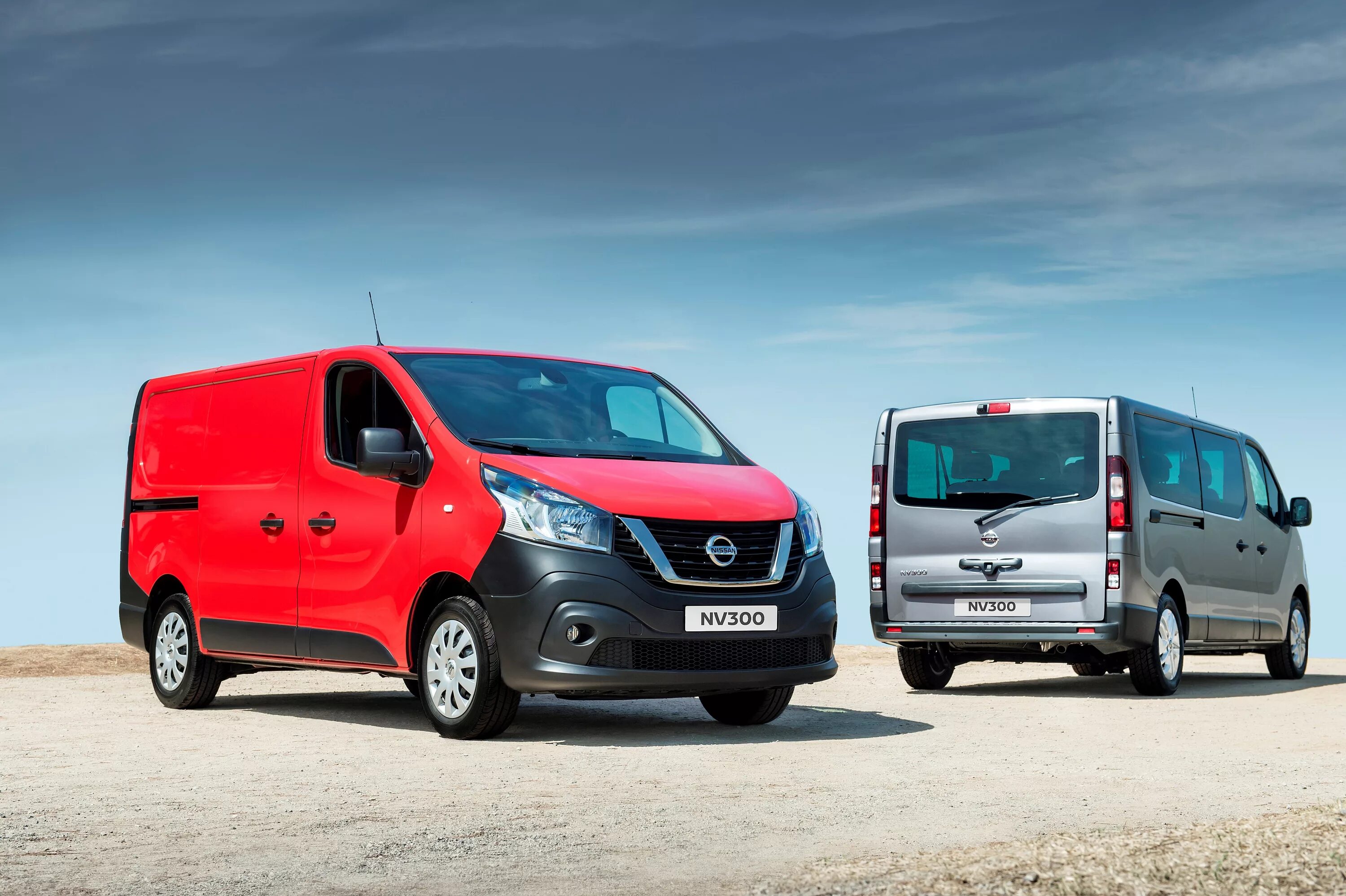 Грузовые коммерческие автомобили. Nissan nv300. Фургон Ниссан nv300. Nissan nv300 2022. Nissan nv300 2020.