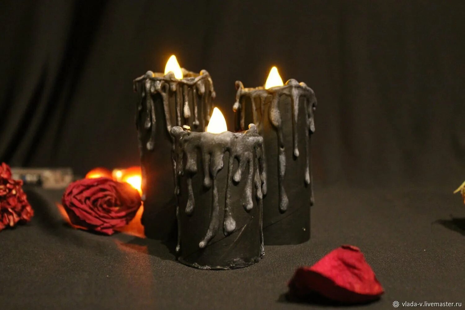 Свечи декоративные. Свечи в интерьере. Свеча черная. Черные свечи декор.