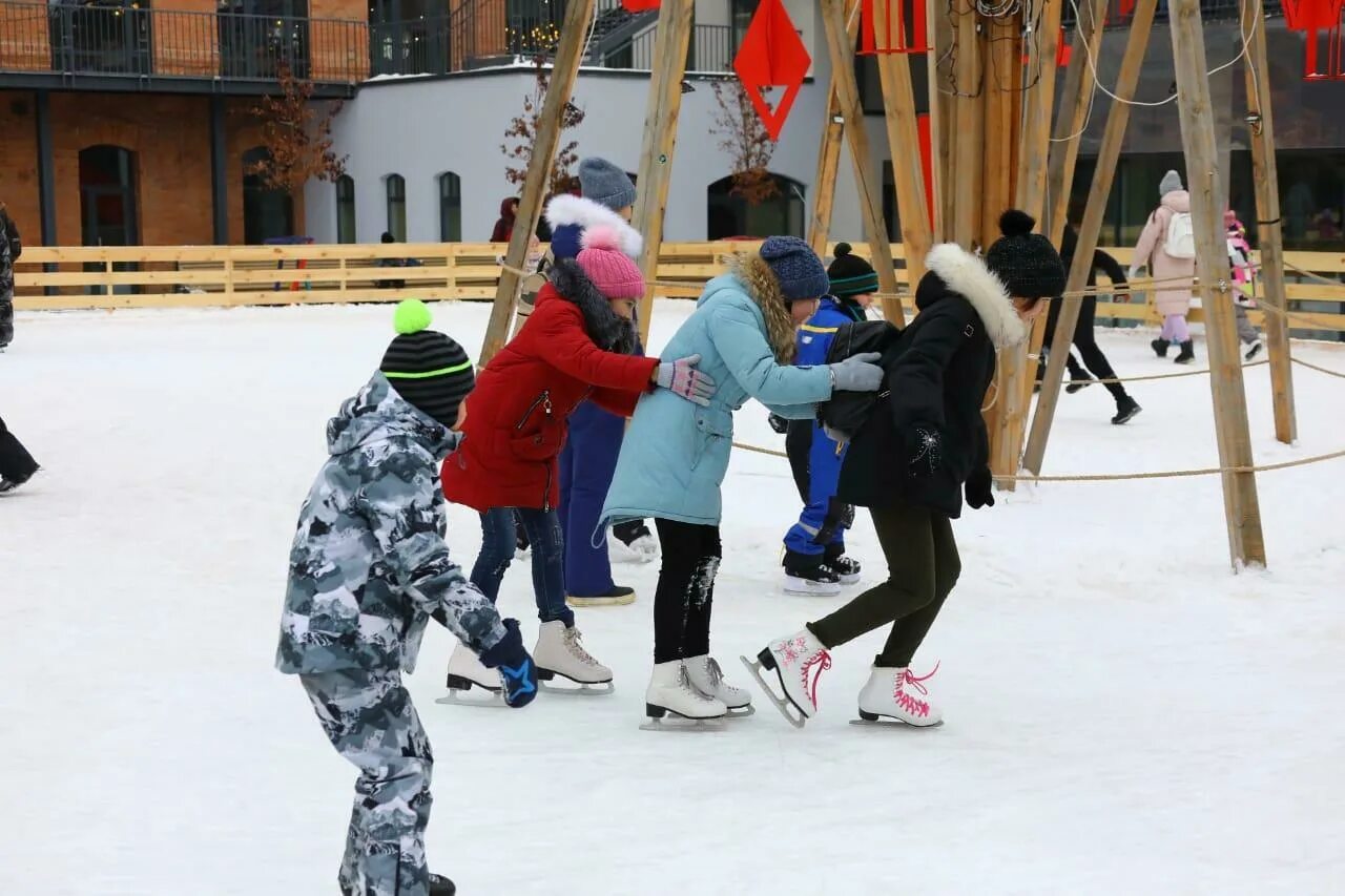 Каток севкабель порт 2022. Каток на крыше уфа. Каток уфа. Каток на белой уфа. Каток динамо уфа.