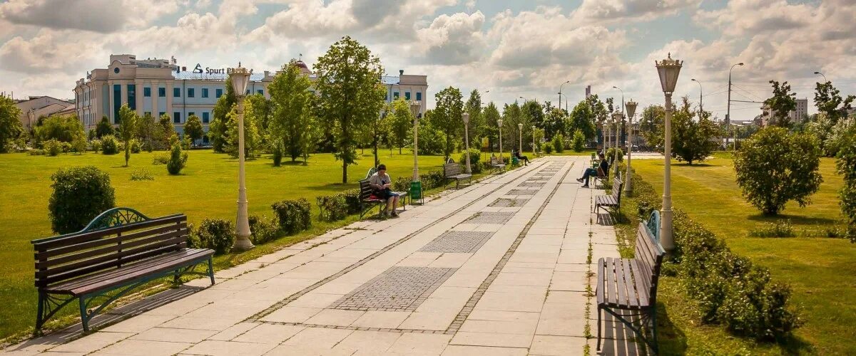 Казань черноозерский сад. Озеро в парке урицкого казань. Старые парки казани. Старый парк урицкого казань. Русско-немецкая швейцария казань.