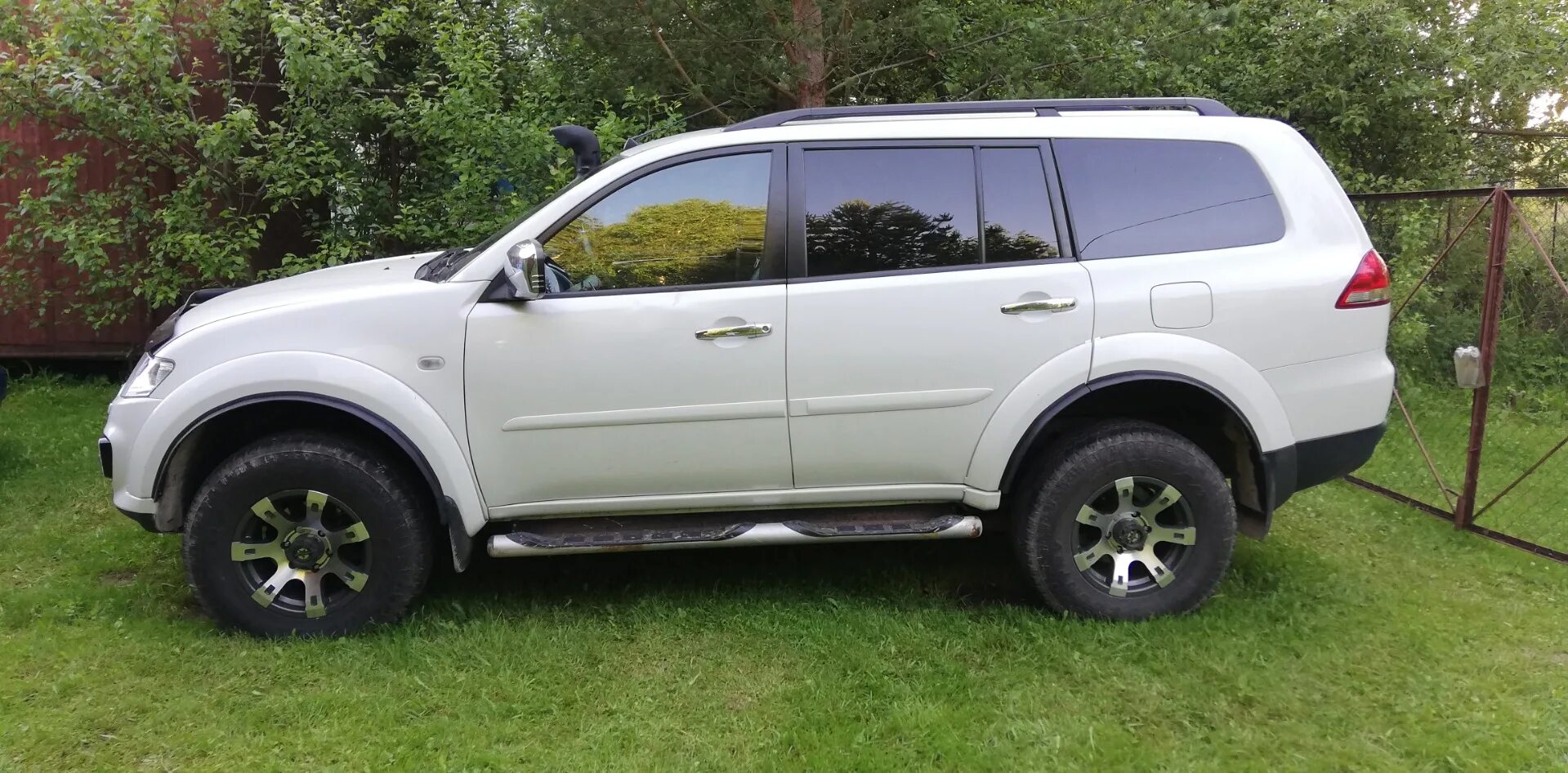 Расширители арок паджеро 2. Pajero sport 2 расширители арок. расширители арок митсубиси паджеро спорт 2. расширители mitsubishi pajero sport 2. расширители арок для mitsubishi pajero sport 2.