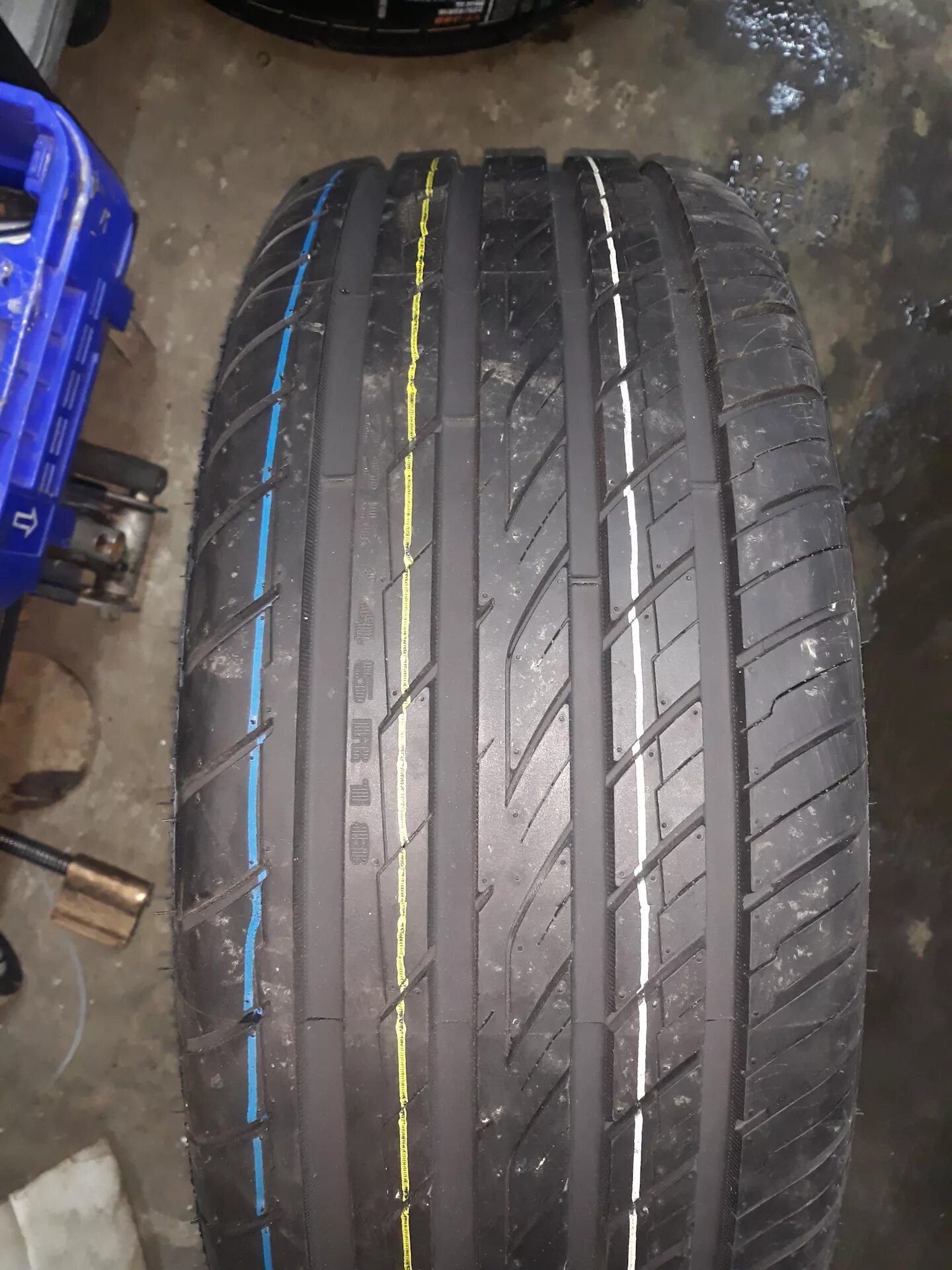 Летняя резина Ovation vi-388. Ovation vi-388 225/40 r18. Ovation vi-388 245/45. Ovation vi-388 235 40 r18. Ovation tyres vi 388 летняя