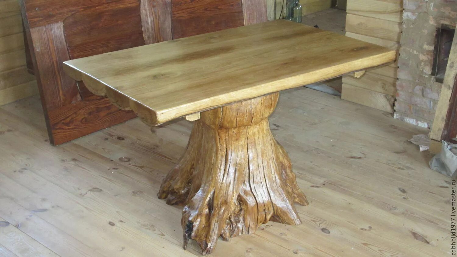 Стол из Дубового пня. Стол из дуба. Деревянные столы ручной работы. Столы из дуба под старину.