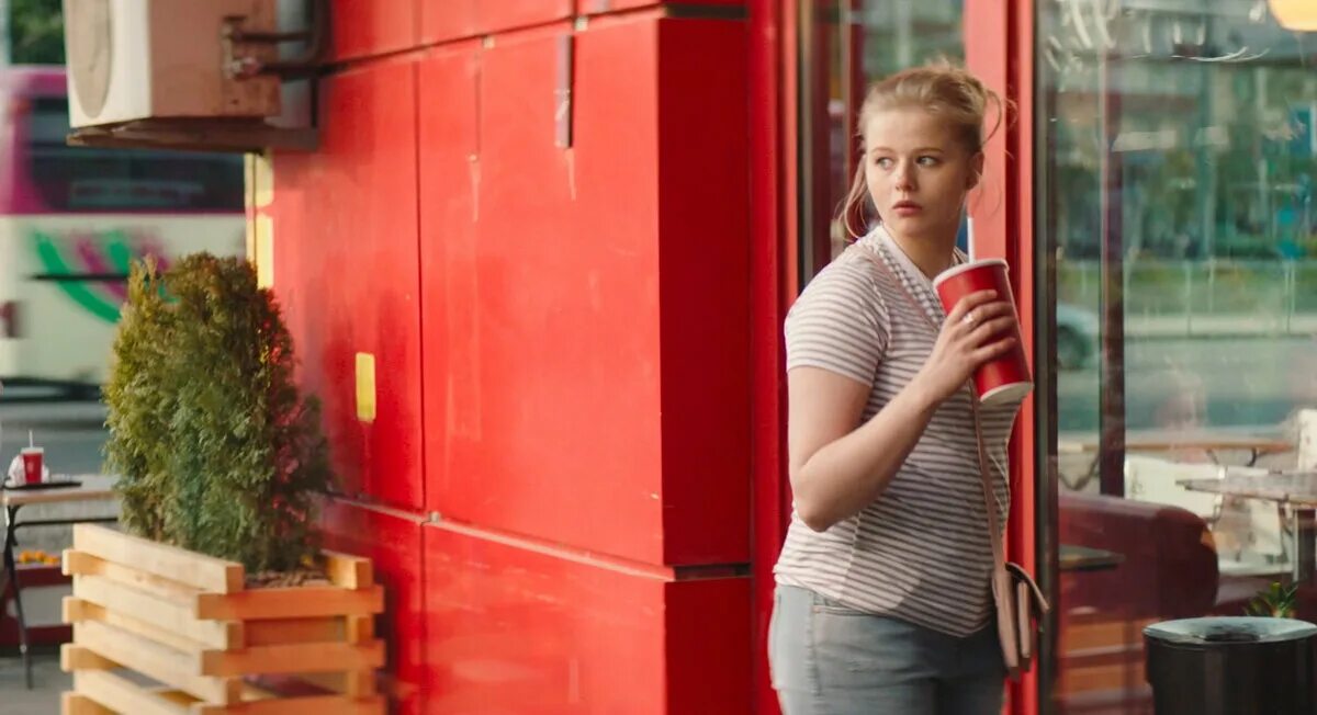 Александра бортич 2023. Александра бортич неуловимые. Почему бортич не снимается. Александра бортич. Лиза бортич.