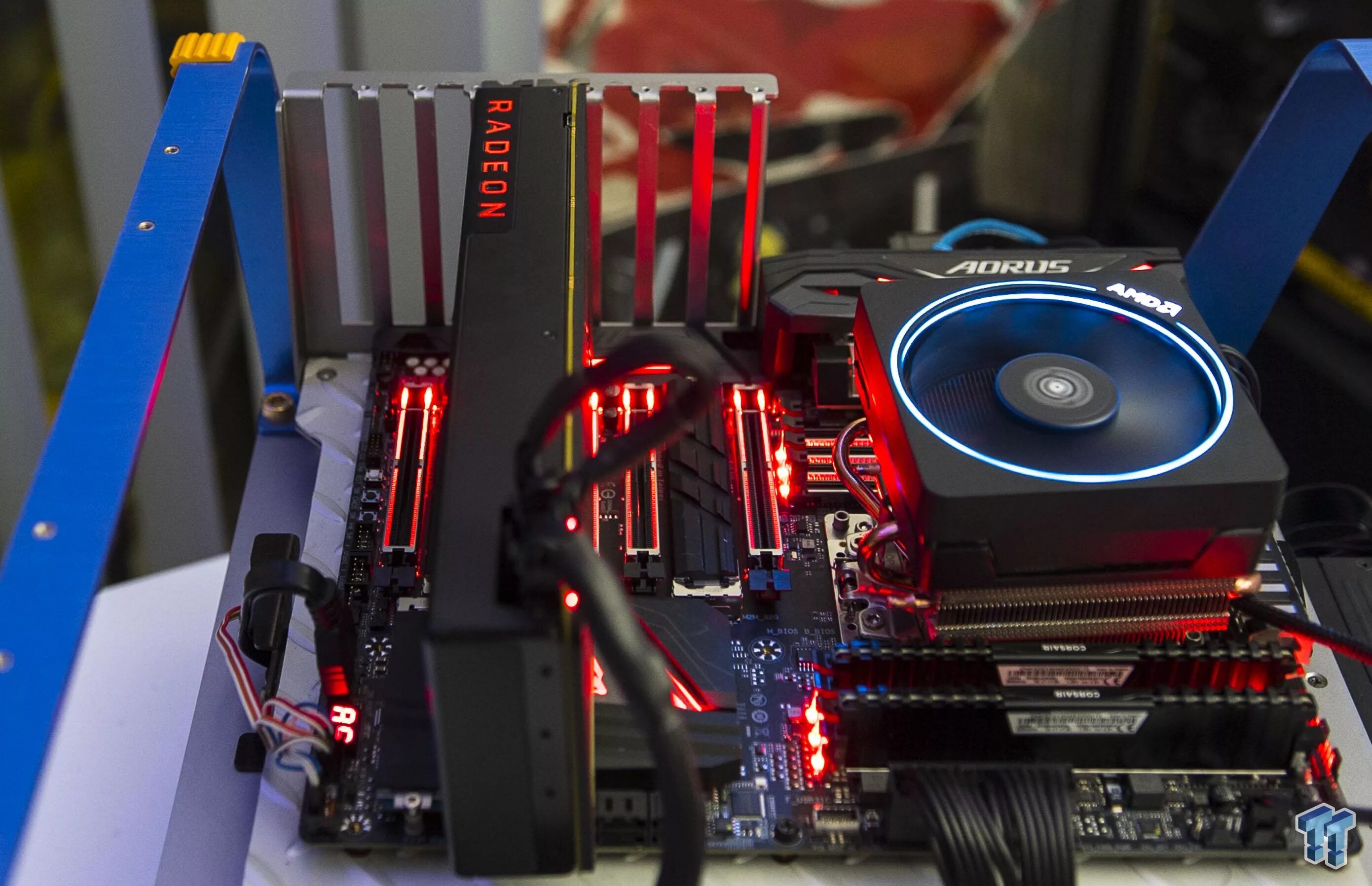 Amd radeon v. Rx vega 64. amd radeon vega 64. amd rx vega. vega 64 liquid cooling майнинг.