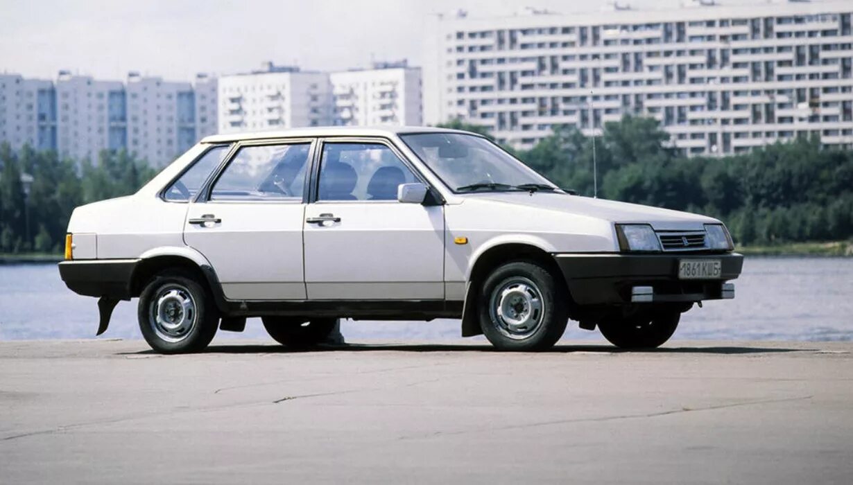 Старый ваз 21099. Гнилая ваз 21099. Старый ваз 21099. Ваз 21099 старая. Ваз 21099 ржавая.