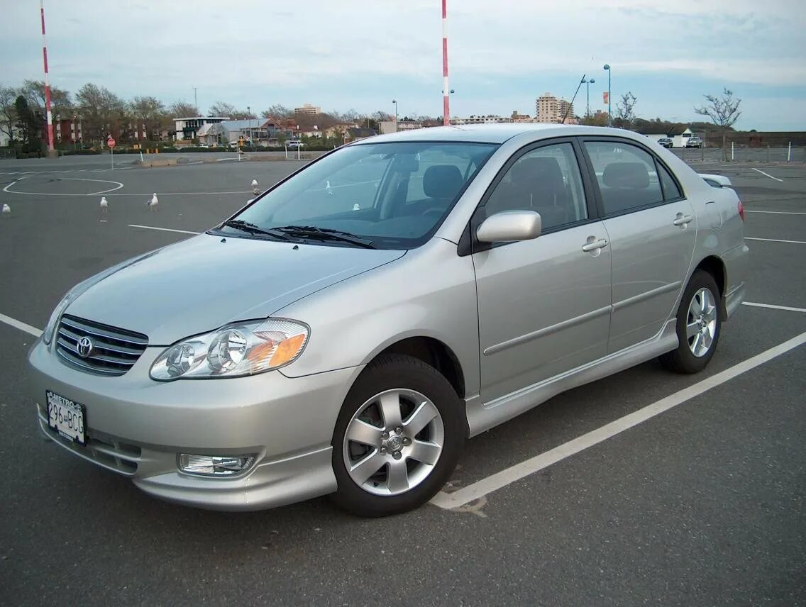 Купить короллу 2004. Toyota Corolla 2004. Тойота Королла 2004. Toyota Corolla s 2004. Тойота Королла 2004 седан.