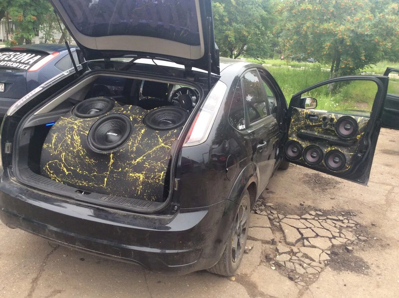 Ford focus 3 автозвук. Автозвук ford focus 2 хэтчбек рестайлинг. Форд фокус 2 хэтчбек автозвук. Фронт форд фокус 2. Форд фокус 1 автозвук фронт.