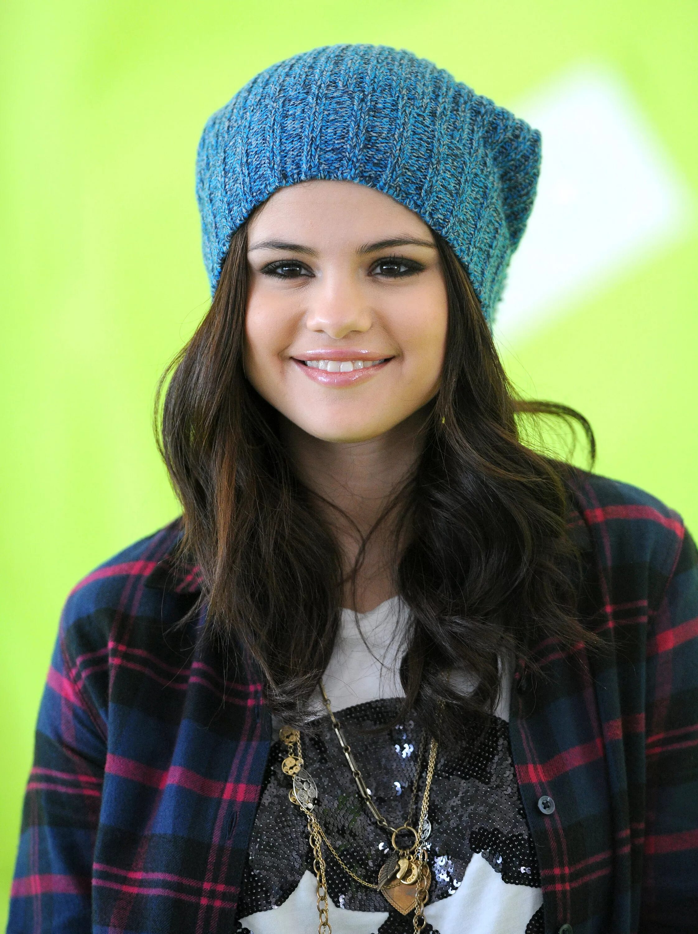 шапки для круглого лица. шапки для круглого лица. шапки для круглолицых. шапки для круглого лица. вязанные шарки для женщин.