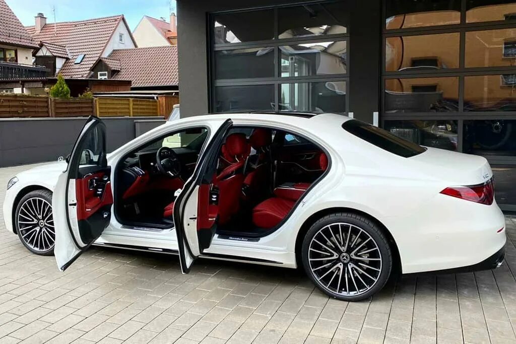Class w223. Mercedes w223. мерседес w223 amg. mercedes s class w223. mercedes s amg w223.