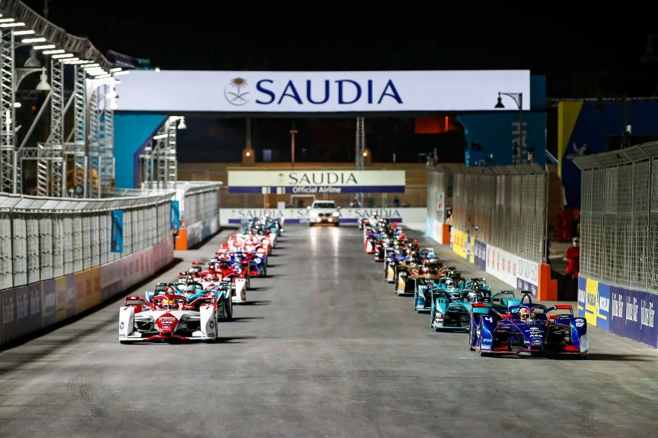 Formula e 2022. Автоспорт формула 2. 2022 Formula e. Round 01-1 - Diriyah. Formula e 2022. New York City e-prix. Этап автогонок формула 1