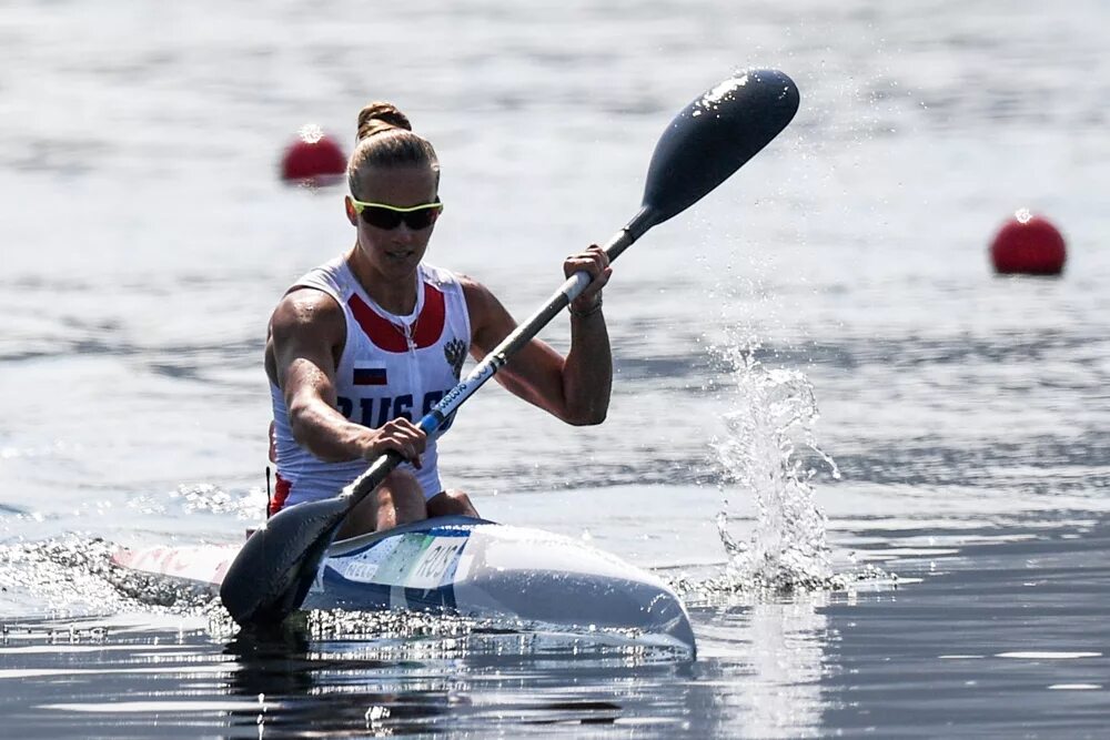 гайдарка. олимпийский вид спорта. сплав на каяках. гребной слалом. гребля на байдарках и каноэ.