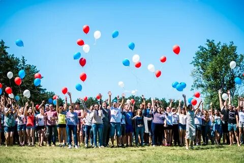 400 участников
