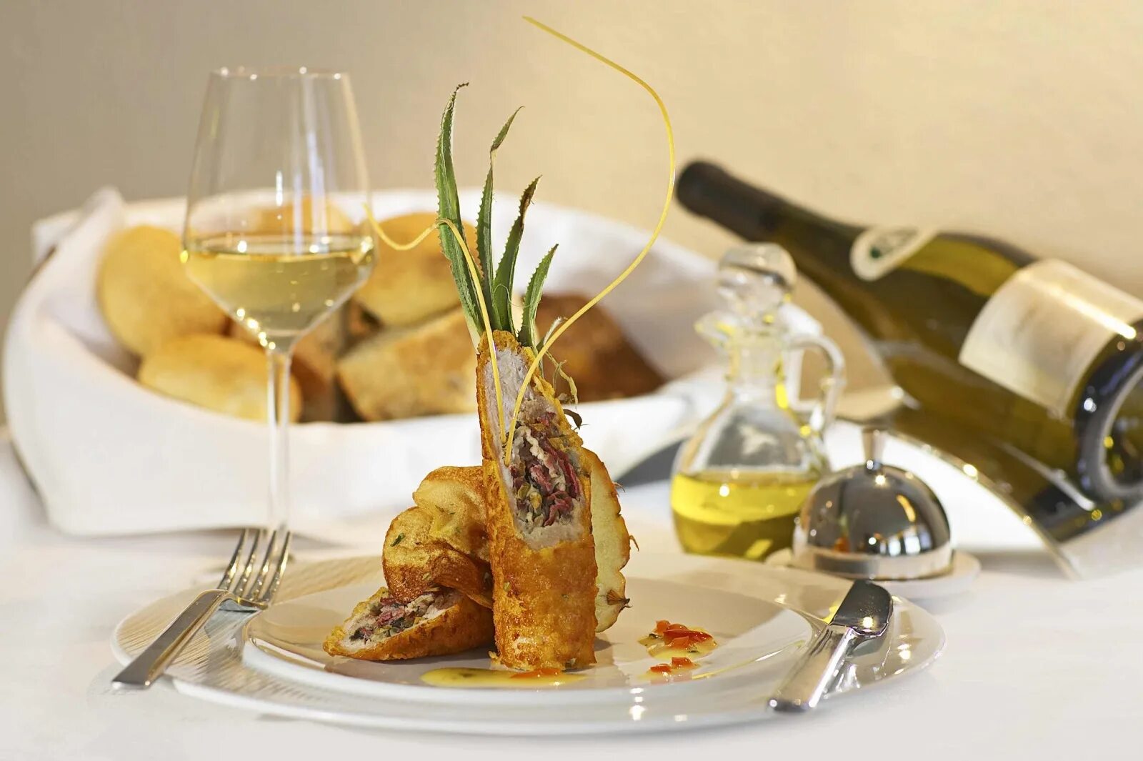 французский ресторан блюда. закуски французской кухни. франция кухни новый год. холодные закуски из франции. закуски французской кухни.