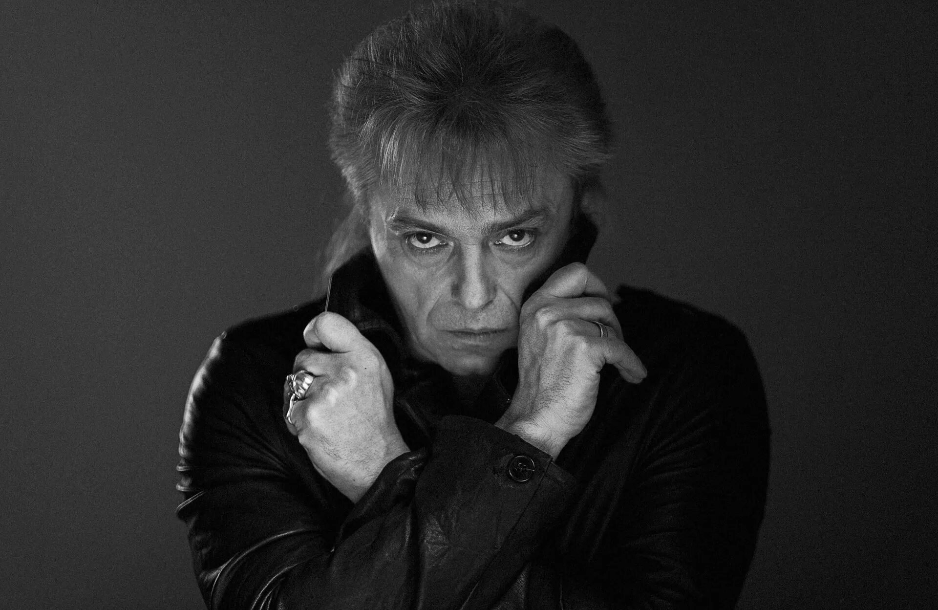 константин кинчев молодой. константин кинчев в молодости. настоящая фамилия кинчева. кинчев (панфилов) константин евгеньевич. настоящая фамилия кинчева.