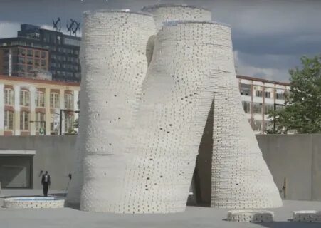Mushroom building