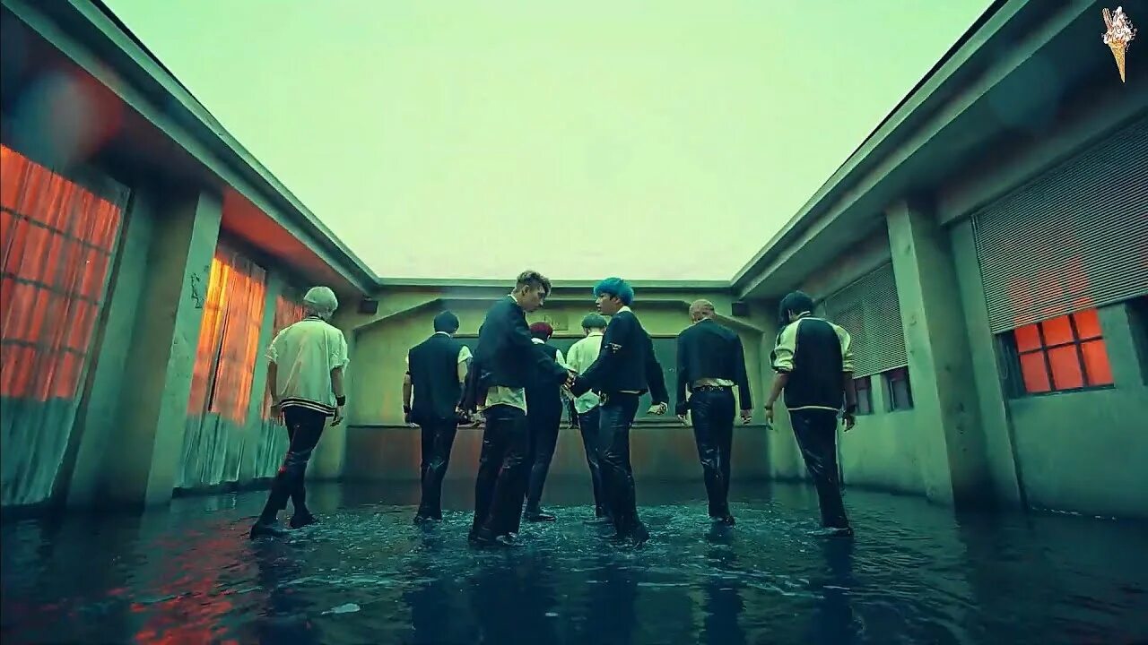 Хонджун ateez европейский тур 2023. Ateez шоу рус суб. Ateez рус саб. Ёсан ateez thanxx. K pop группа ateez.