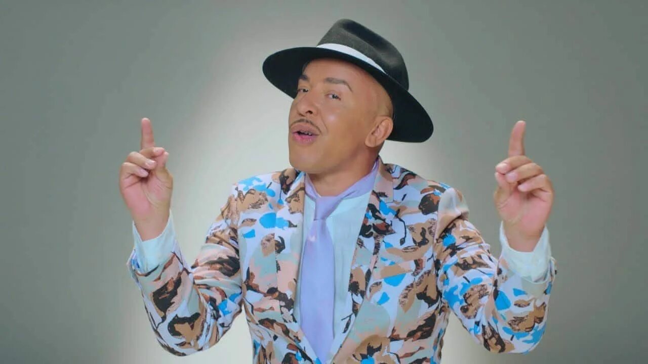 Песня lou bega. Скатман джон. john lou. john scatman and lou bega. скэтмэн джон фото.