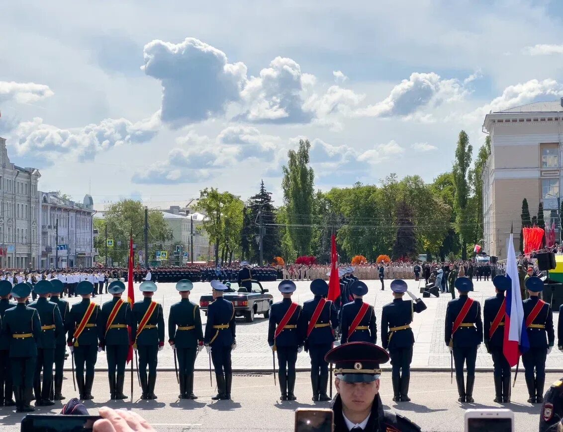 Парад 9 прямой эфир. Парад Воронеж 2023. Парад Победы 2023 в Воронеже. Воронеж парад Победы 9 мая 2023 года. Парад Победы Воронеж.