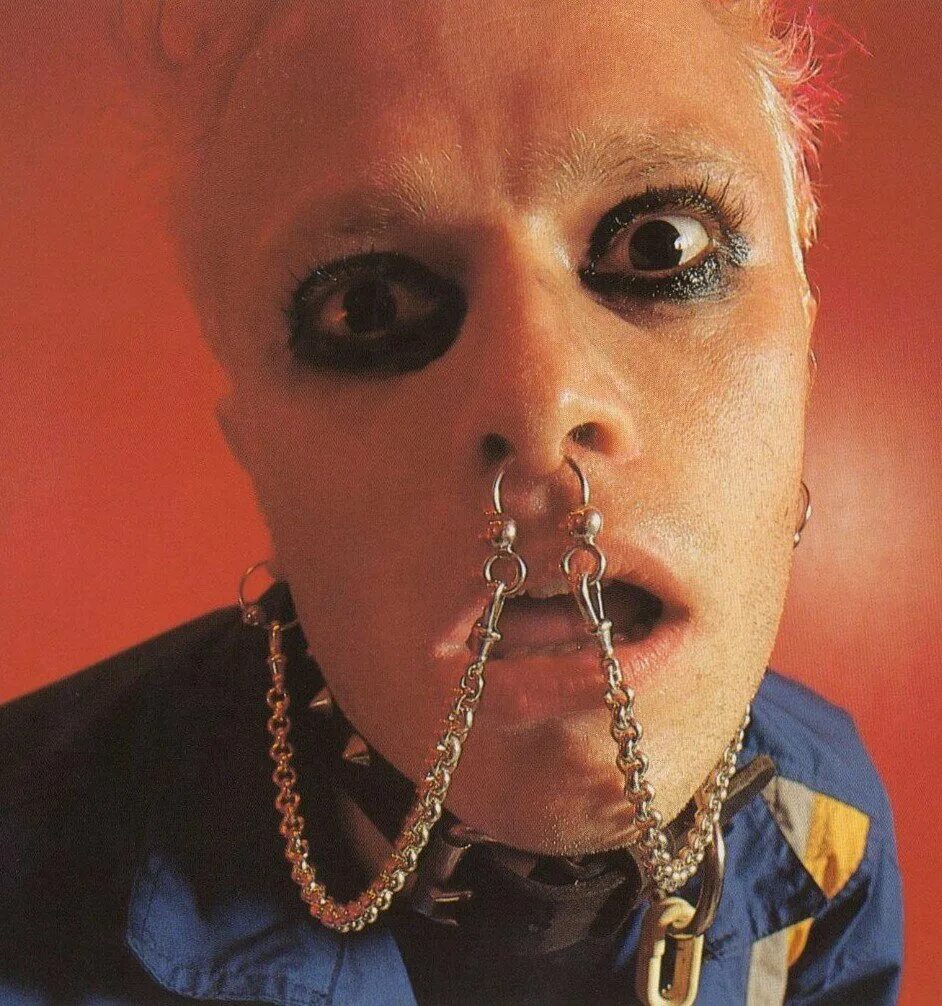 Флинт 5 букв. Prodigy кейт флинт. prodigy солист. the prodigy keith flint. кейт флинт продиджи фото.