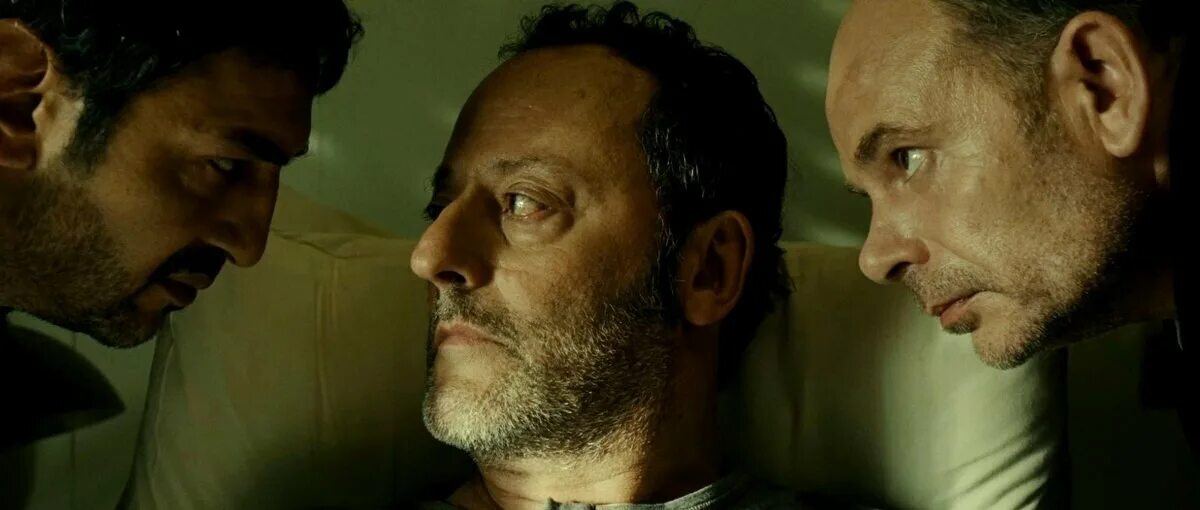 22 пули опера. 22 пули: бессмертный фильм 2010 актёры. кад мерад 22 пули. французкий фильм 22 пуля. жан рено 22 пули.