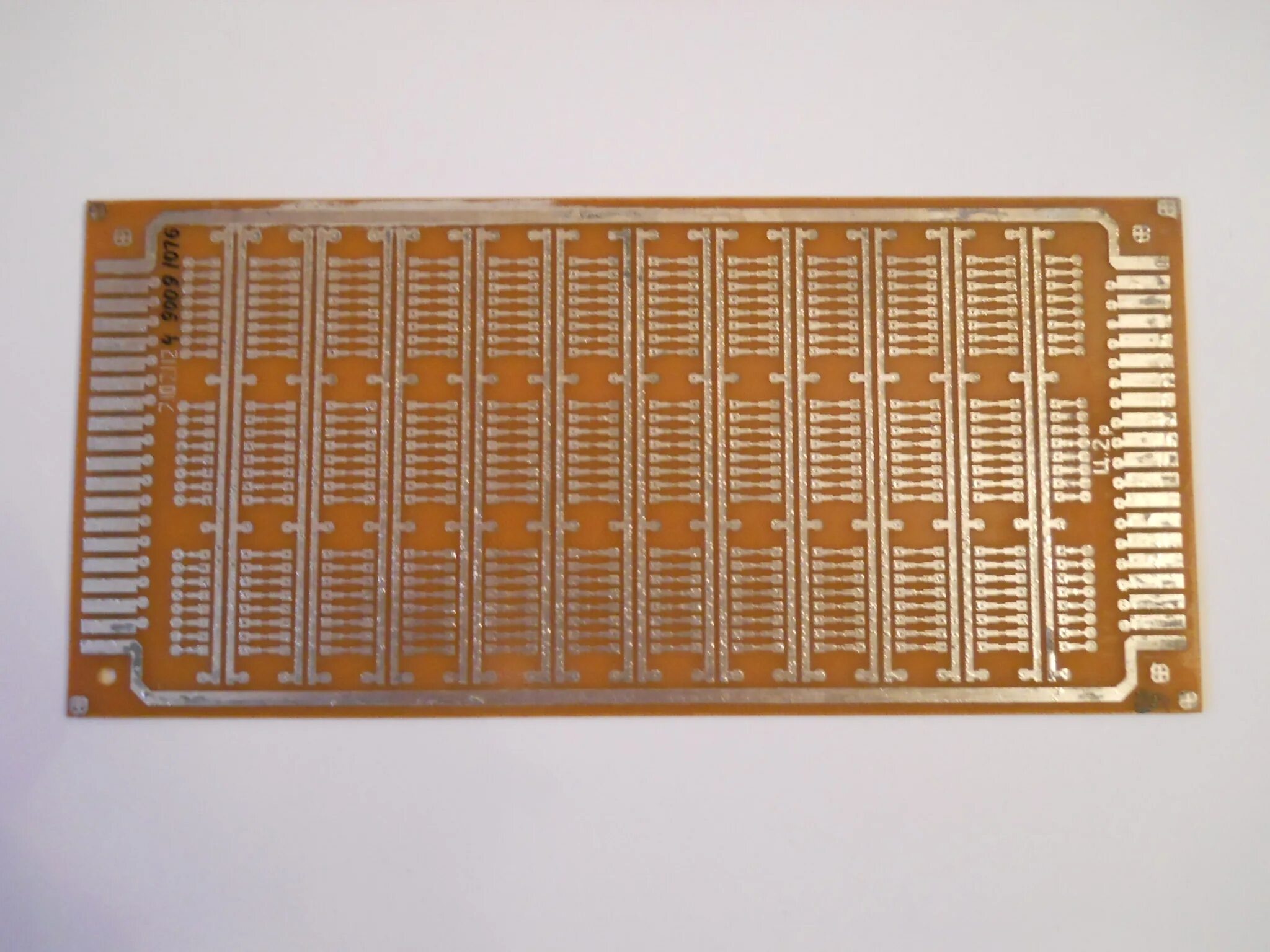 Текстолит для печатных плат. Фольгированные печатные платы. Текстолит для печатных плат односторонний 1мм. Макетная плата гетинакс (50*70mm),. Макетная плата 10см*5см (226).