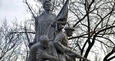 Памятник погибшим в гражданскую войну