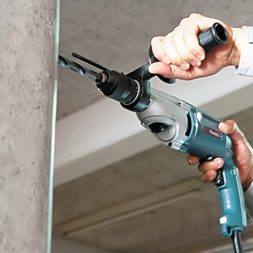 Дрель шуруповерт для металла. Makita hp2051f. дрель makita 2051. ударная дрель макита hp2051. дрель ударная makita hp2051f 780вт бзп.