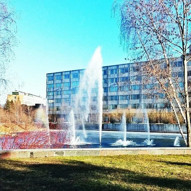 Иппи ран здание. Ифхэ ран калужская. Ипу ран здание. А. Профсоюзная 65 ипу ран.