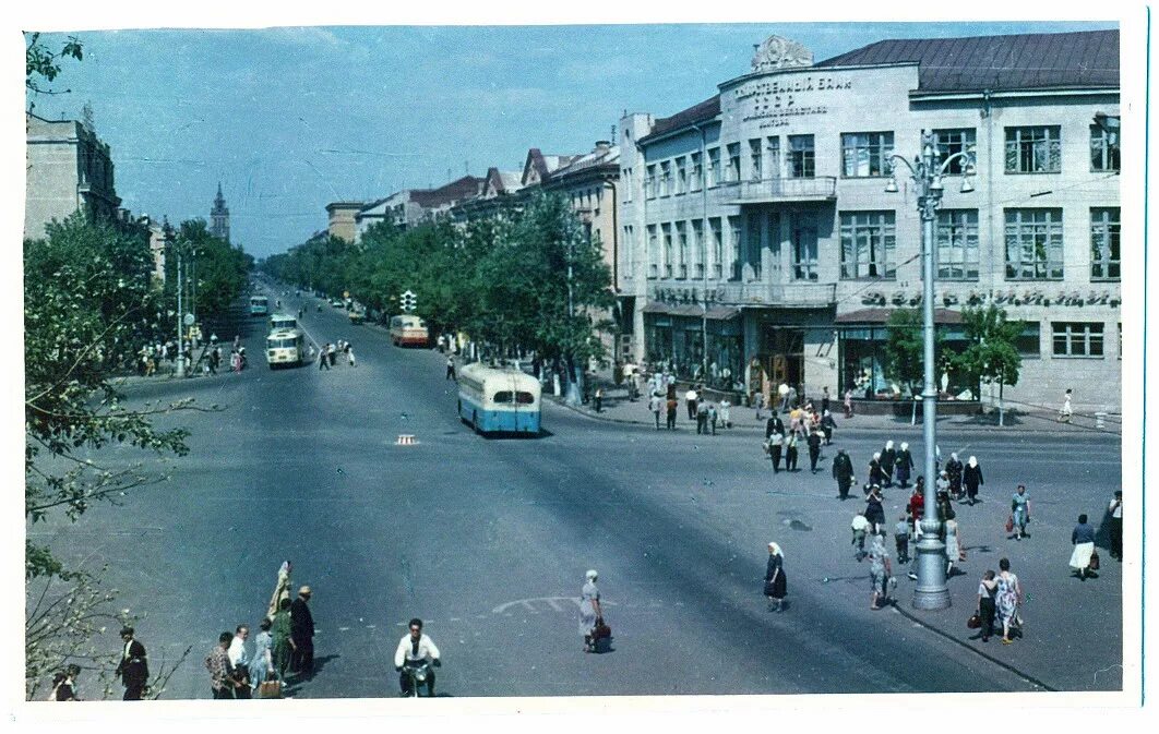 Проспект революции здание госбанка воронеж. Воронеж 60 е годы. Воронеж 60 е годы. Воронеж улица кирова 1960-е. Воронеж в 70-80 годы.