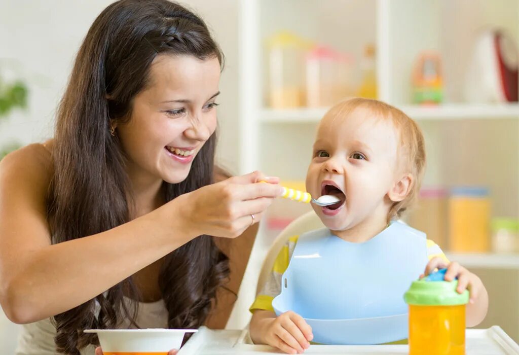 Каши для кормящих мам. Кормящая женщина. Feed mother. Кормление ребенка. Период лактации.