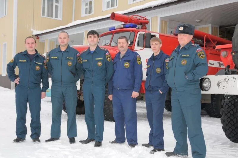 Должность начальника пожарной команды города в старину. МЧС караул Ногинск. Форма спасателя. Форма спасателей пожарных.