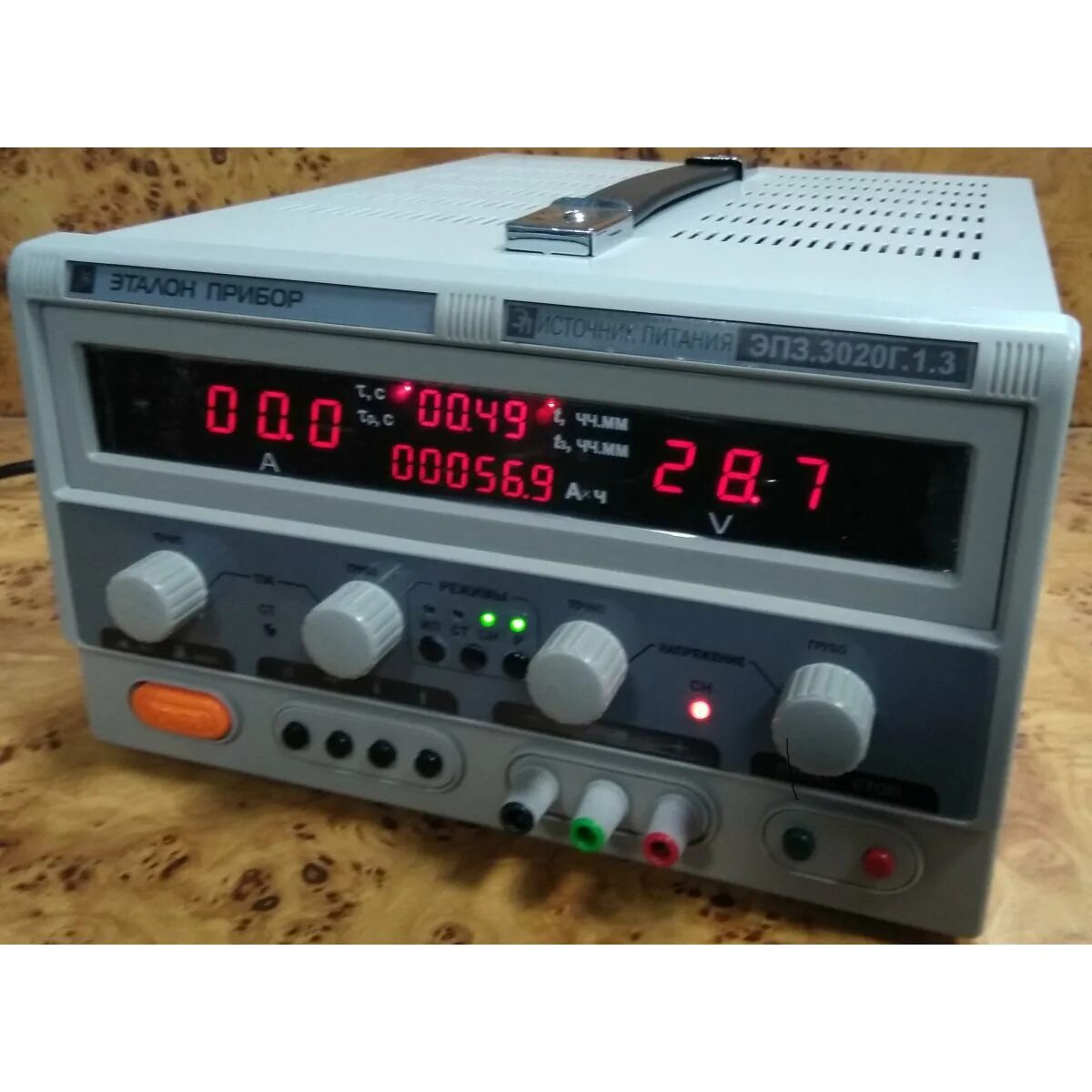 выпрямительный агрегат для гальваники. питание для гальваники. источник тока для гальваники 100а. аппарат для гальваники sd-2401. питание для гальваники.