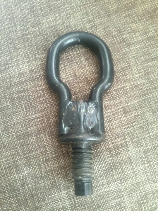 Крюк форд фокус 2. Крюк форд. Крюк буксировочный ford focus 2 артикул. Крюк форд фокус 2. Буксировочный крюк форд фокус 2.