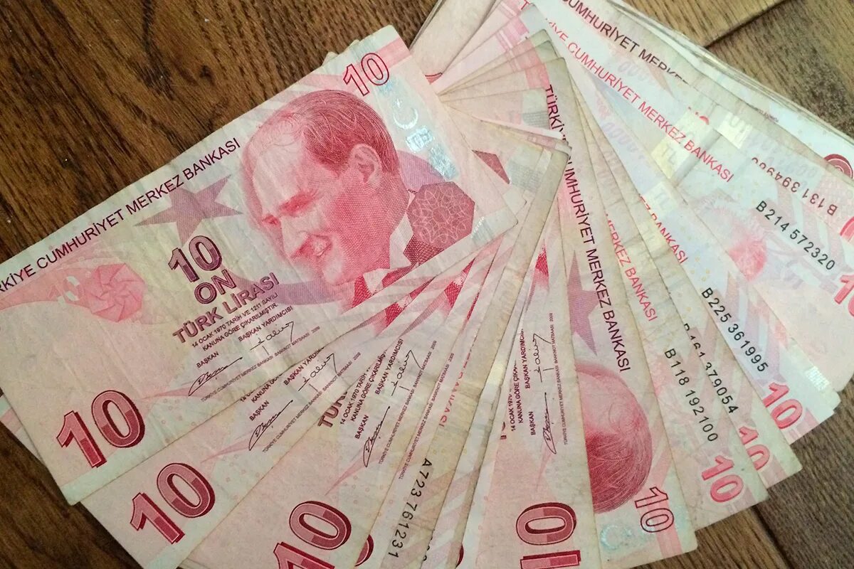 Турецкие лиры купюры и монеты. Валюта турции. Турецкие бумажные деньги. Купюры турции. Деньги турции.