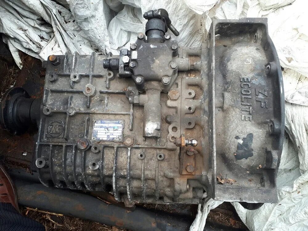 Zf 6s850 механизм выбор передач. Кпп zf 6s850. Раздаточная коробка daf 106. Кпп зф 6 с 1000. Коробка передач: zf 6s-850.