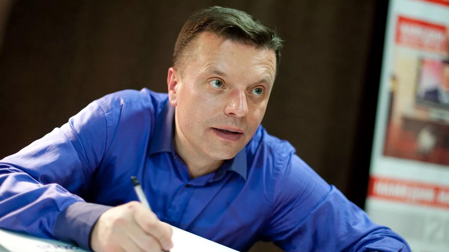 кирилл набутов ведущий. журналисты мужчины фото и фамилии. парфёнов леонид. леонид парфёнов 2021. красовский журналист фото.