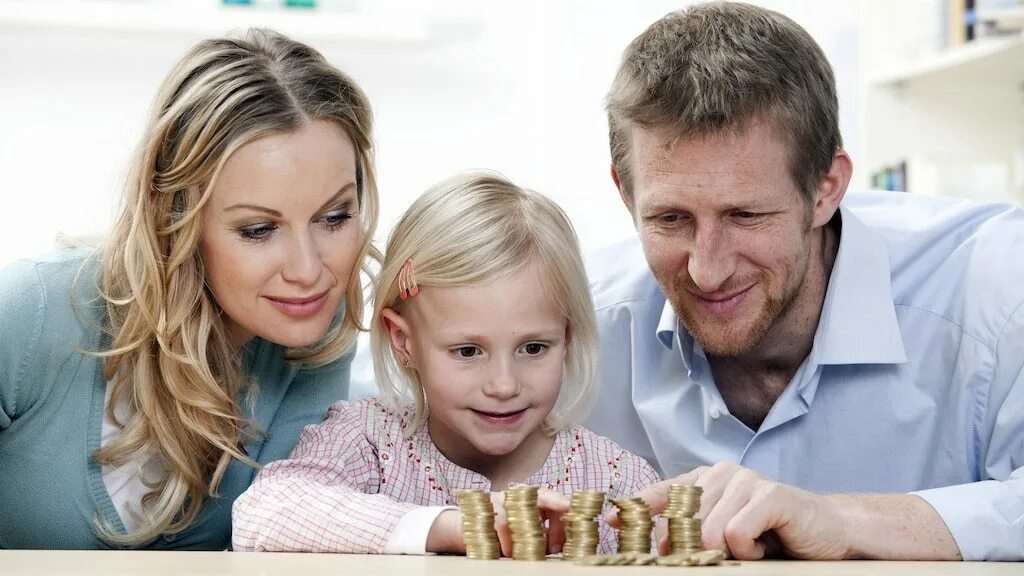 Лутошкин ведущий на свадьбах. Составьте характеристику семьи копейкиных. Семья рублевых. Семья рублевых. Семья рублевых.