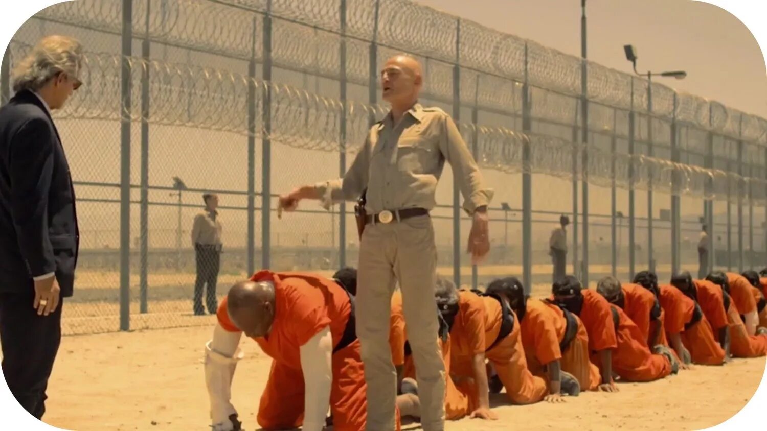 человеческая многоножка 2009. человеческая многоножка 3 трейлер. человечкскаямногоножка 3. человеческая многоножка 3 трейлер. дитер лазер человеческая многоножка 3.