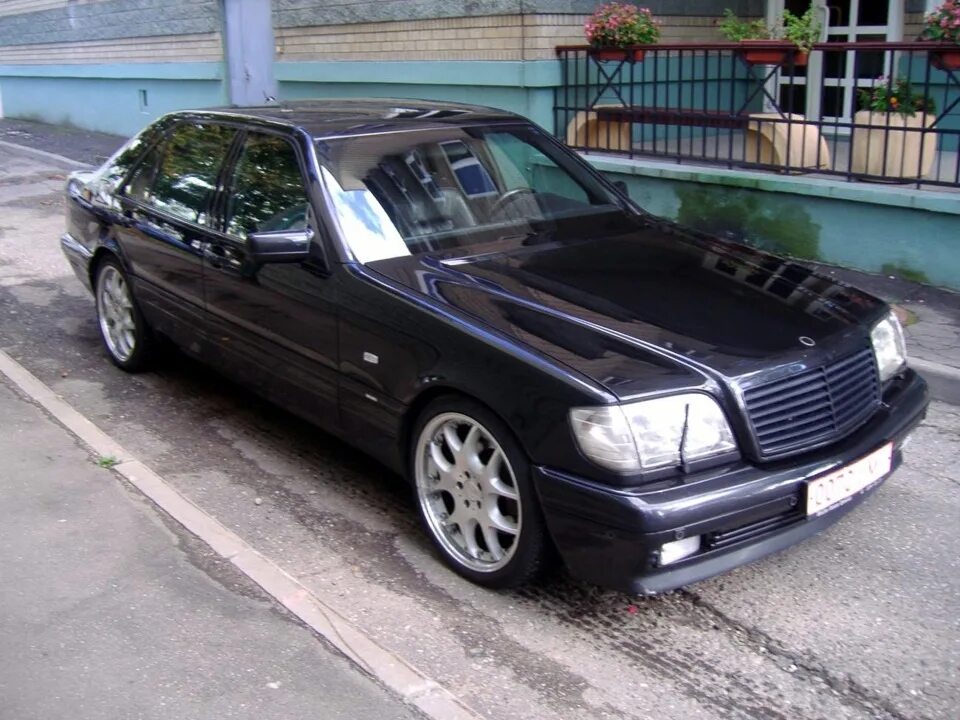 W140 s600 v12. Mercedes Benz w140 s600. Мерседес 140 Брабус. 140 Мерседес s600. W140 s600 Brabus.