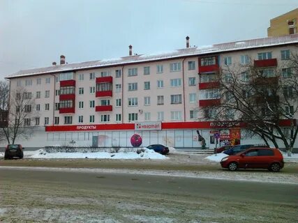Космонавтов 1в